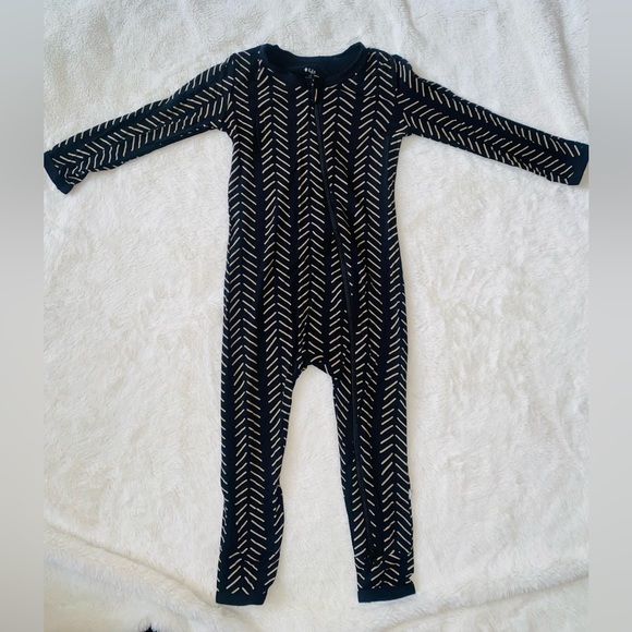 Like New Kyte Romper - Picture 2 of 4